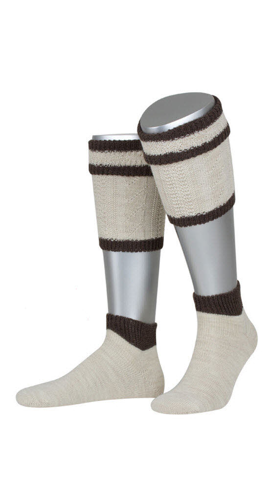 Lofer-Set kurz mit Socken in Natur-Braun von Dirks Lofer-Set kurz mit Socken in Natur-Braun von Dirks