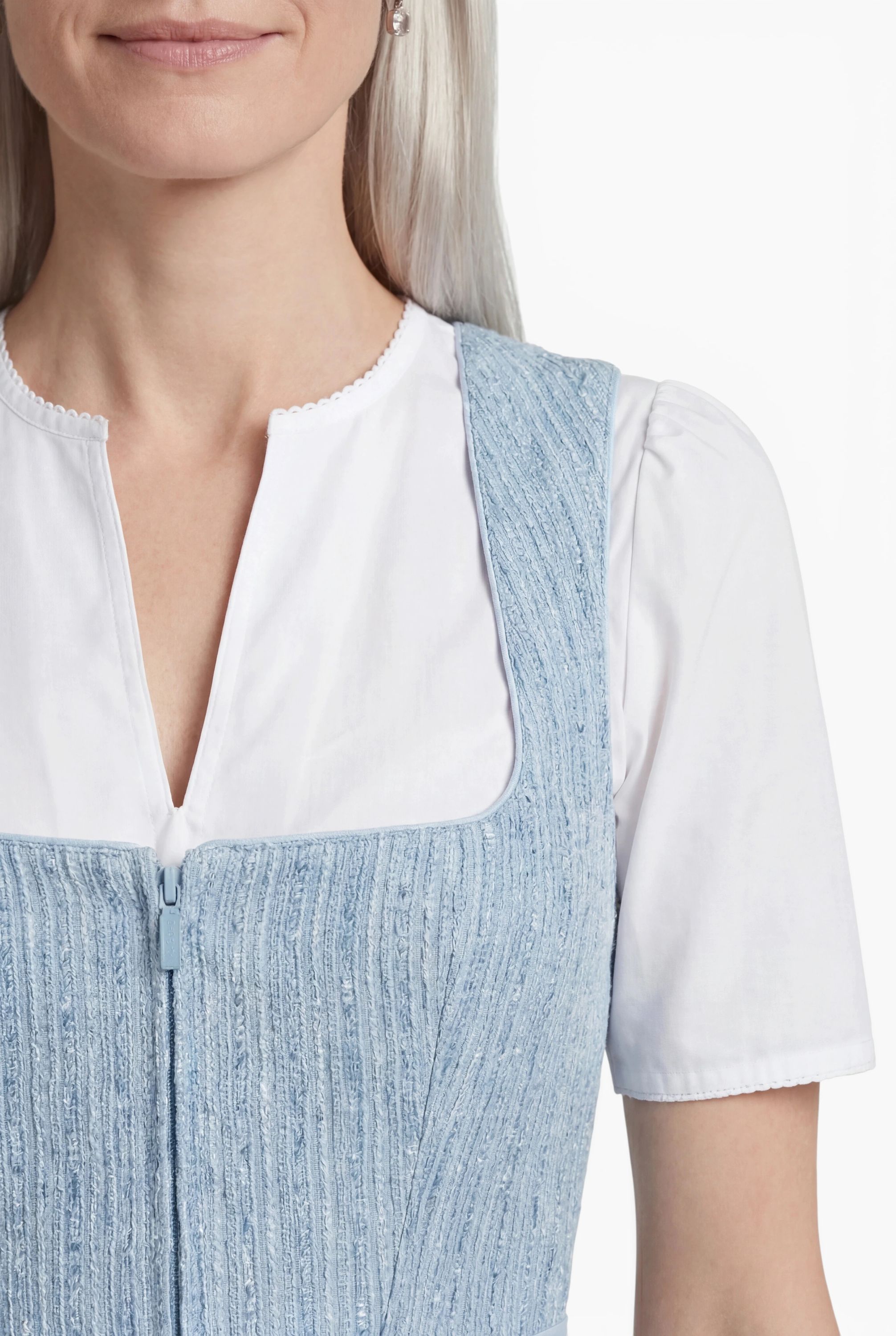 Mididirndl Katherina in Hellblau